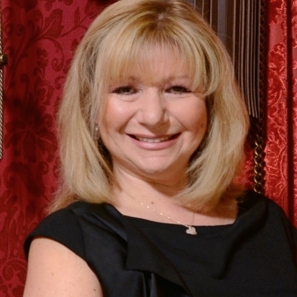 Meet your Posher, Alisa